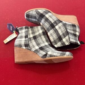 Stylish Black and Gray Plaid Ankle Booties